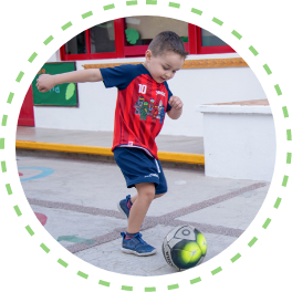 kinder-privado-en-san-luis-potosi-himalaya-futbol
