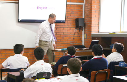 colegio-bilingue-ensenanza-bicultural-Instituto-real-de-san-luis